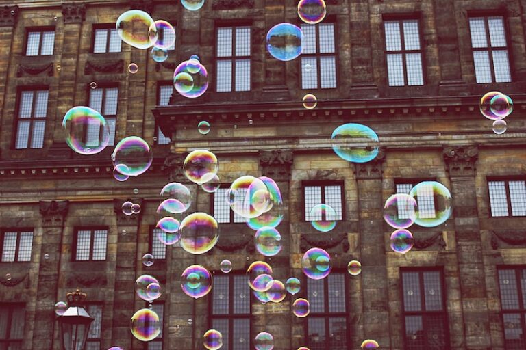 Bubblor vid fastighet